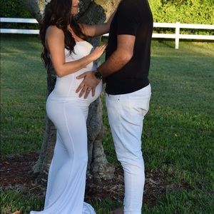 Strapless maternity dress